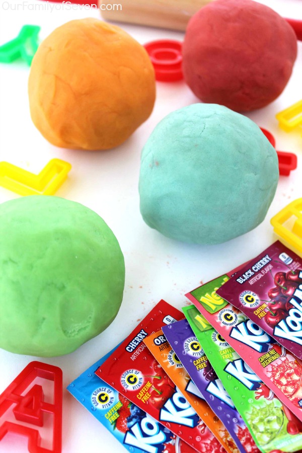Kool-Aid Play Dough -Made with just a few ingredients found in your pantry. Super Easy! Super fun play dough that will entertain the kiddos for hours
