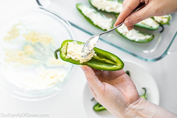 Filling pepper with cream cheese mixture